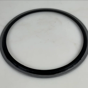Кольцо маслоотражательное ступицы HOWO / SITRAK (712W35720-0318)